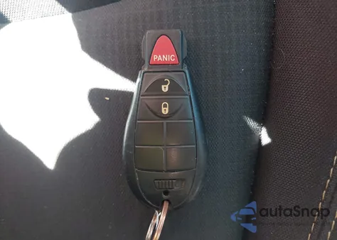 2017 Jeep Cherokee Latitude 4X4 z USA, uszkodzony, nr VIN 1C4PJMCB6HW520731